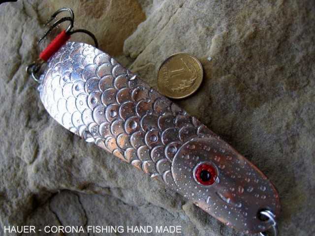 duża blachy na szczupaka